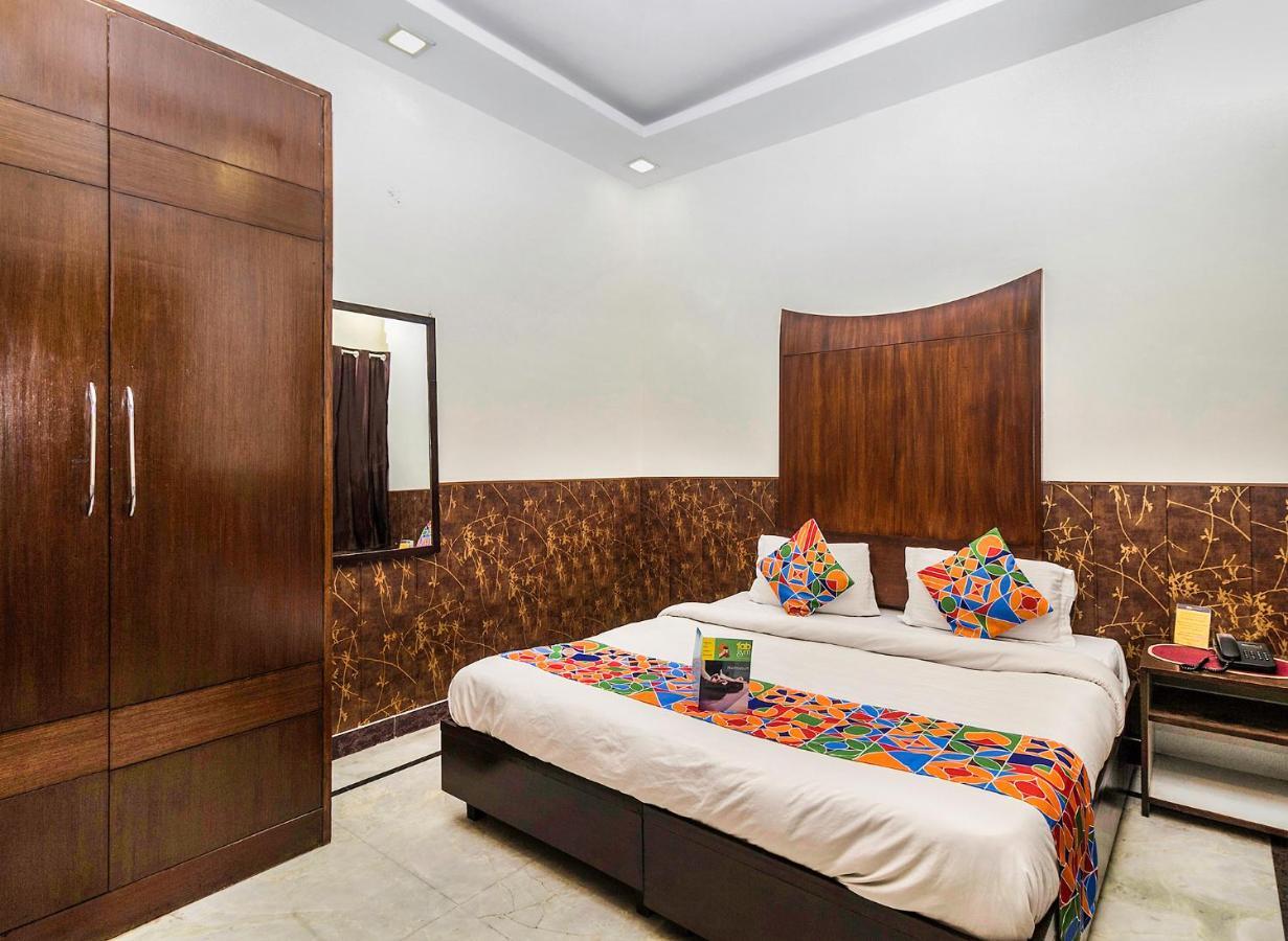Fabhotel Jindal Palace Near Igi Airport Нью-Делі Екстер'єр фото