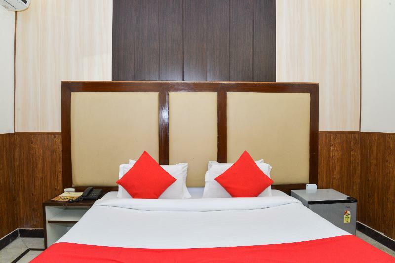 Fabhotel Jindal Palace Near Igi Airport Нью-Делі Екстер'єр фото